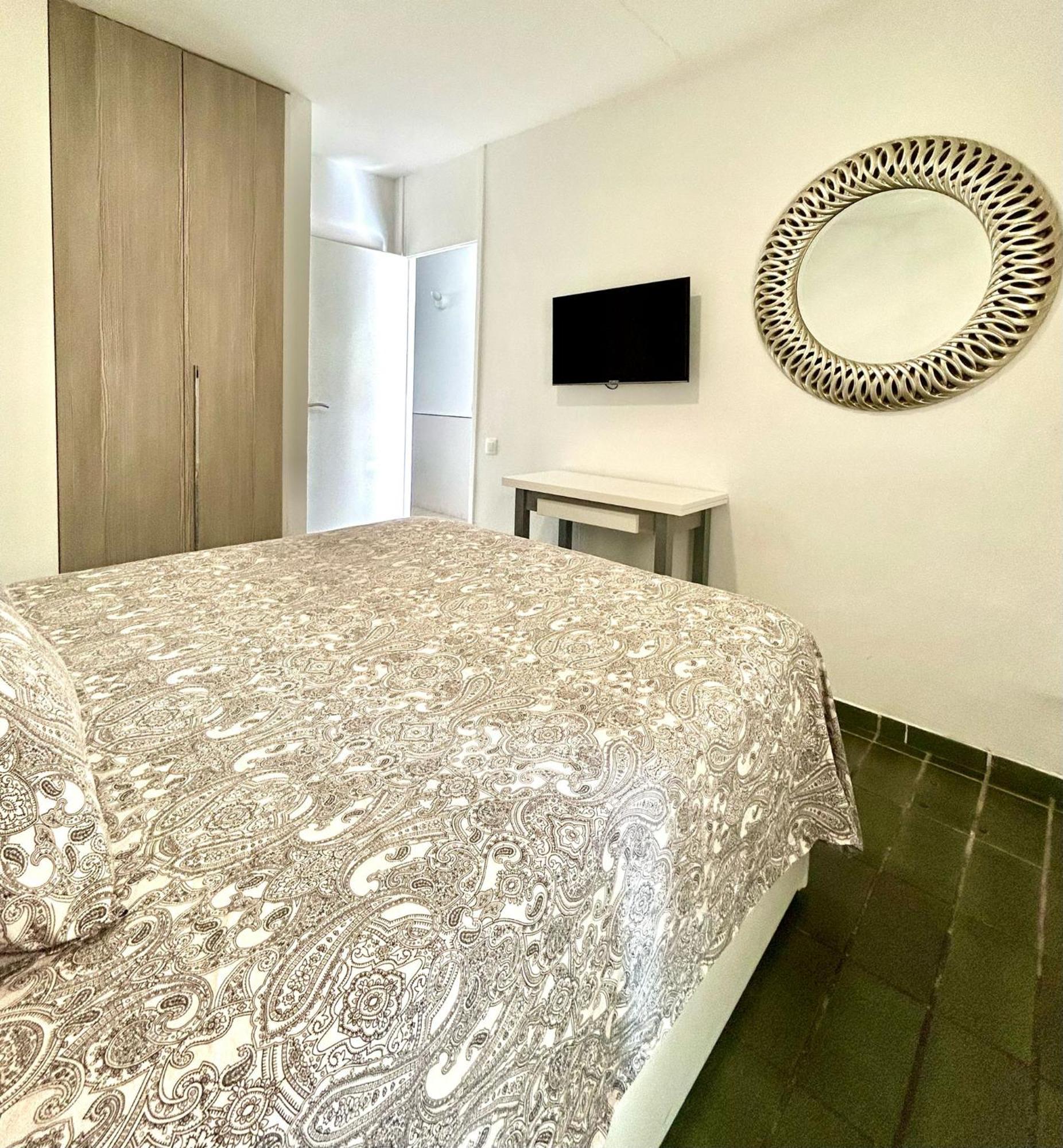 Optimist Playa De Las Americas Apartment Bagian luar foto