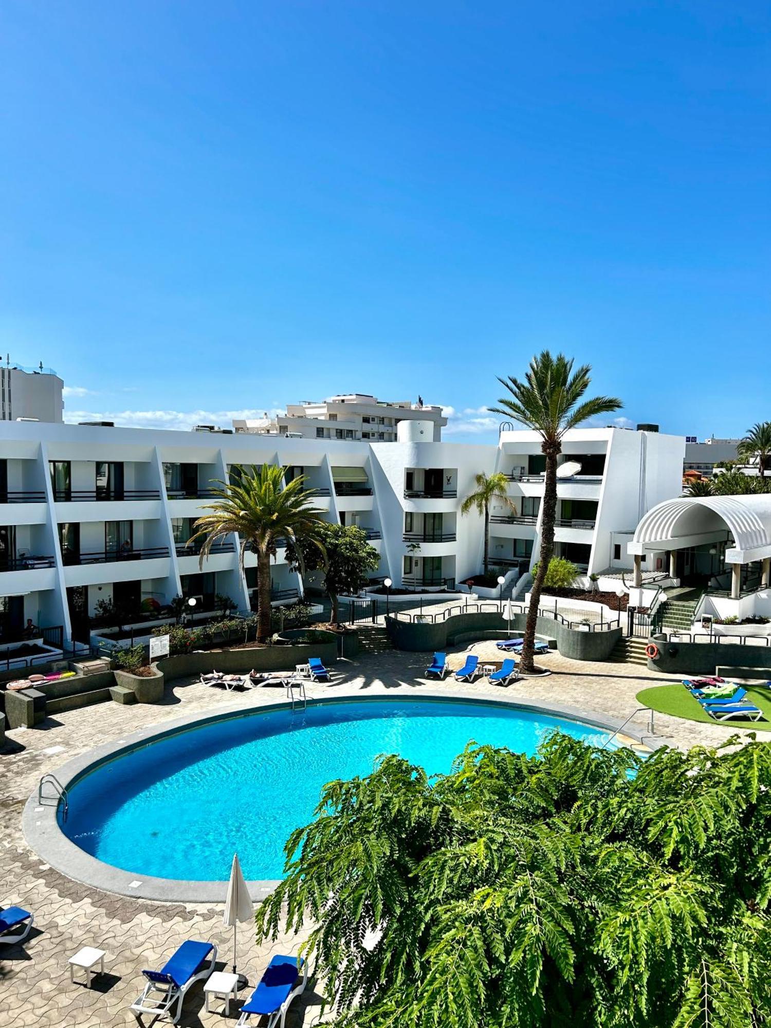 Optimist Playa De Las Americas Apartment Bagian luar foto